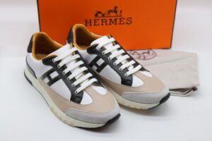 [국내배송]에르메스 트레일 스니커즈
