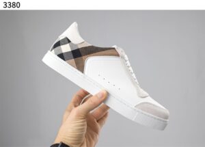 [국내배송]버버리 레더 스웨이드 하우스 체크 코튼 스니커즈