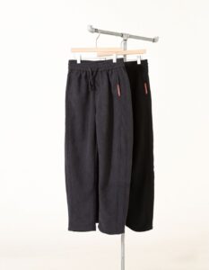 [국내배송]프라다 삼각로고 기모 스웻팬츠