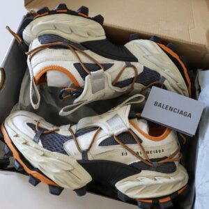 [국내배송]발렌시아가 [ B*LENCIAGA ] 수입 하이크스니커즈