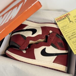 [국내배송]나이키 Air Jordan 1 Retro High OG “Lost and Found”