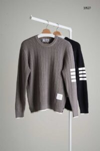 [국내배송]톰브라운 자가드 4선 크루넥 울 니트 스웨터