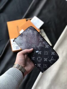 [국내배송]루이비통 갤럭시 브라짜 월릿 지퍼장지갑