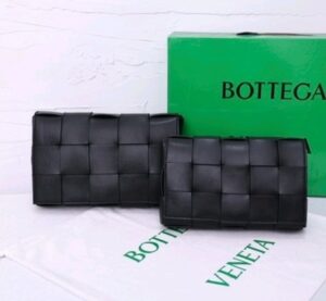 [국내배송]보테가 베네타 카세트백