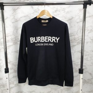 [국내배송]버버리 런던 잉글랜드 프린팅 맨투맨