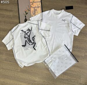 [국내배송]아크테릭스 공룡 백프린팅 오버핏 반팔