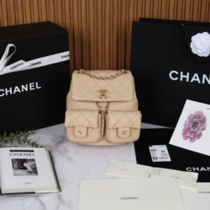 [국내배송]샤넬 듀마 투포켓 백팩M 캐비어 베이지 금장(CH.1)