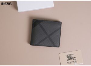 [국내배송]버버리 런던 체크 레더 인터네셔널 반지갑