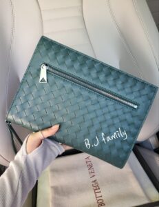 [국내배송]보테가 베네타 인트레치아토 미디엄 도큐먼트 케이스