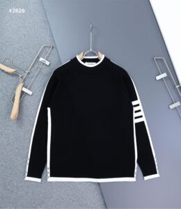 [국내배송]톰브라운 밀라노 4바 클래식 라운드 니트