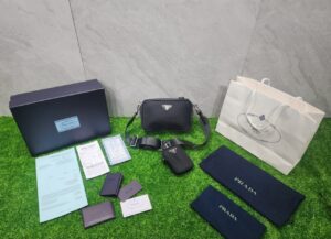 [국내배송]프라다 브리크 리나일론 사피아노 가죽백