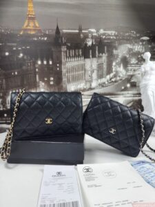 [국내배송]샤넬 캐비어 WOC 크로스