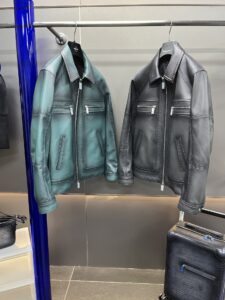 [국내배송]벨루티 가죽 자켓