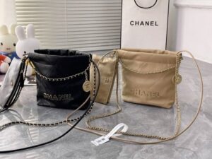 [국내배송]샤넬 22백 캐비어 미니