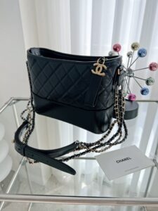 [국내배송]샤넬 가브리엘 호보 반수공