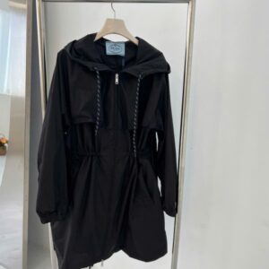 [국내배송]프라다 여성 바람막이 자켓