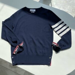 [국내배송]톰브라운 25S/S 4BAR 울니트