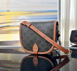 [국내배송]셀린느 트리오페 캔버스 폴코백