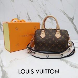 [국내배송]루이비통 스피디 반둘리에 20