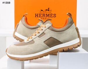 [국내배송]에르메스 스웨이드 로우탑 스니커즈