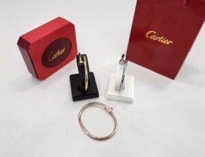 [국내배송]까르띠에 저스트 앵 끌루 브레이슬릿(못팔찌)