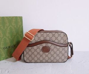 [국내배송]구찌 베이지 GG 슈프림 레트로 메신저백