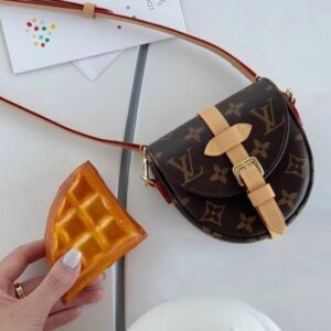 [국내배송]루이비통 마이크로 샹티이 미니백