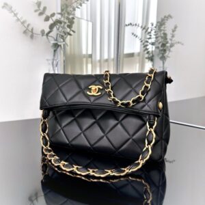 [국내배송]샤넬 24P 맥시 호보백 AS4754