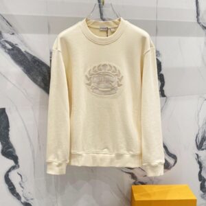 [국내배송]버버리 자수로고 맨투맨 워싱 티셔츠