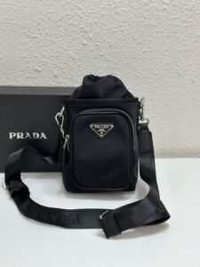 [국내배송]프라다 리나일론 미니 크로스