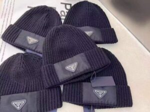 [국내배송]프라다 비니