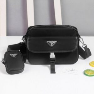 [국내배송]프라다 리나일론 파우치 크로스