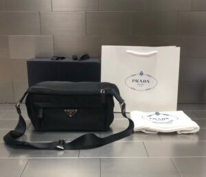 [국내배송]프라다 바이커백 2VH994