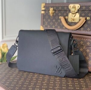 [국내배송]루이비통 에어로그램 메신져